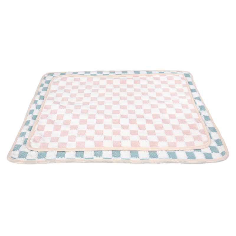 Manufacturer Wholesale Plaid Warm Soft Plush Cat Dog Pet Blanket