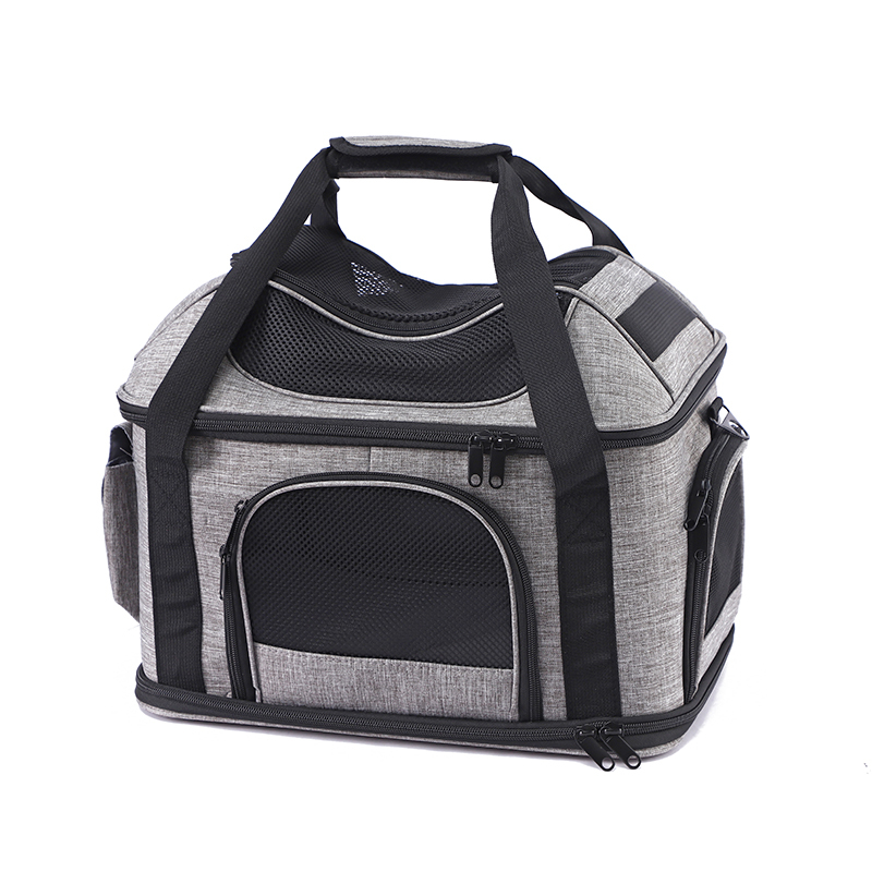 Wholesale Outdoor Breathable Portable Dog Cat Pet Bag Carrier