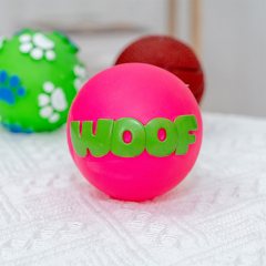 Manufacturer wholesale squeaky dog vinyl ball toys