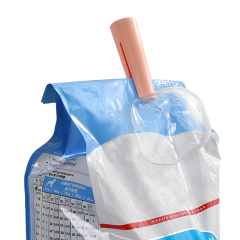 Manufacturer wholesale multi-functional sealing clip cat dog food scoop with scale measurement