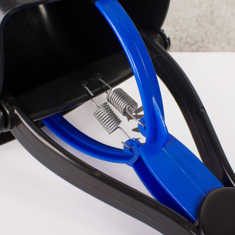 Blue Black Long Handle Doggy Poo Pet Poop Scooper Pick Up Toilet