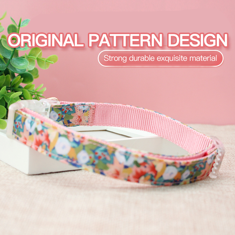 Manufacturer wholesale custom logo nylon pink flower dog collar and leash set