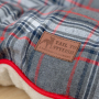 Manufacturer wholesale christmas plaid design dog pillow cushion bed