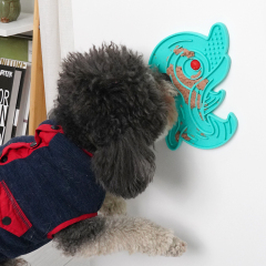 Manufacturer wholesale silicone slow feeder pad dog lick mat fish dolphin design
