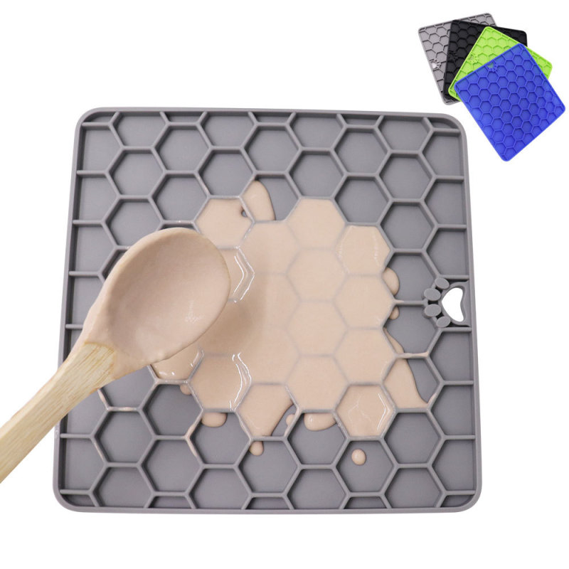 Manufacturer wholesale blue green black grey silicone dog slow feeder mat stick on the wall