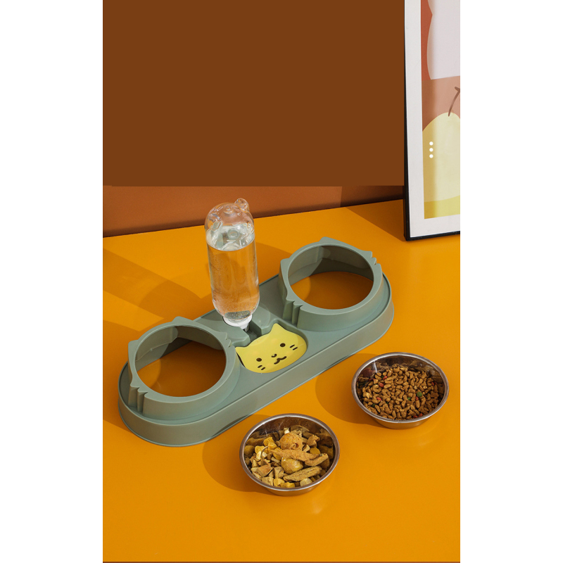 Manufacturer wholesale pet product plastic dog two bowls with water bottle dispenser