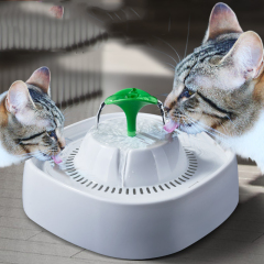 Manufacturer wholesale automatic plastic cat water fountain