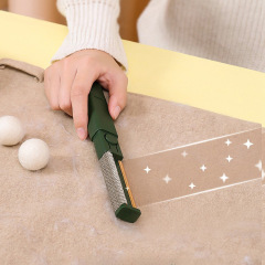Manufacturer wholesale portable pet hair remover yellow green pink
