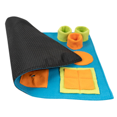 Manufacturer wholesale foldable blue beige dog snuffle training feed mats
