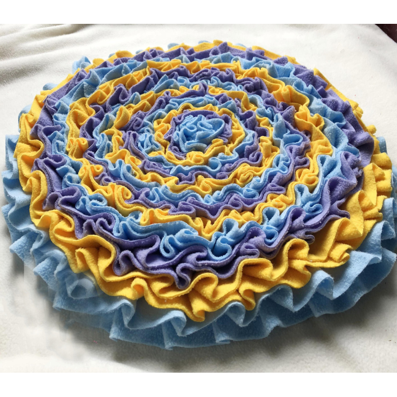 Manufacturer wholesale round multi-design dog snuffle training feed mats