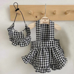 Wholesale Plaid Design Pet Accessories Dog Dress With Hat Set