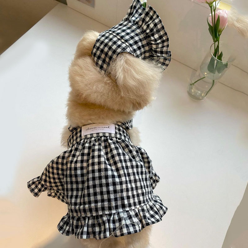 Wholesale Plaid Design Pet Accessories Dog Dress With Hat Set