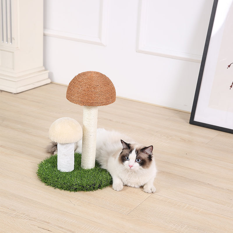 Manufacturer wholesale sisal mushroom small cat tree with lawn mat