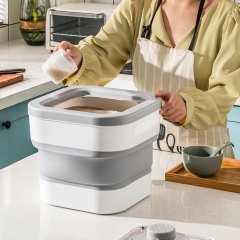 Manufacturer wholesale foldable portable dog pet food storage container