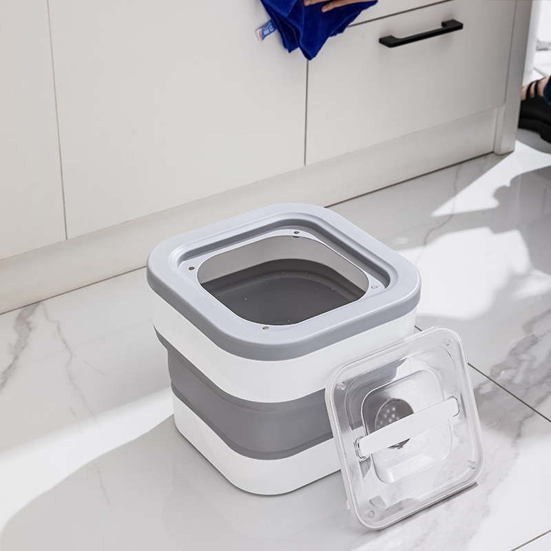 Manufacturer wholesale foldable portable dog pet food storage container