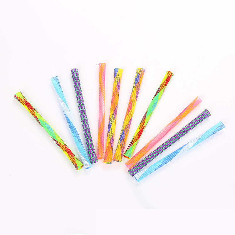 Manufacturer wholesale colorful nylon clean teeth cat adjustable spring toy