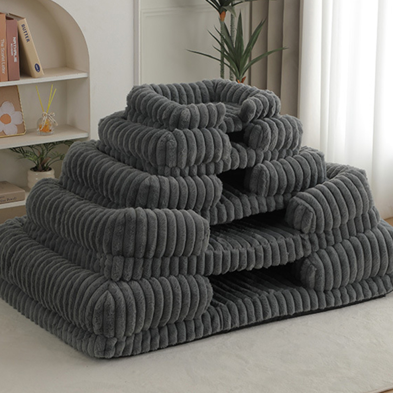 Wholesale Custom Logo Pet Product Sponge Plush Dog Bed for Large Dogs