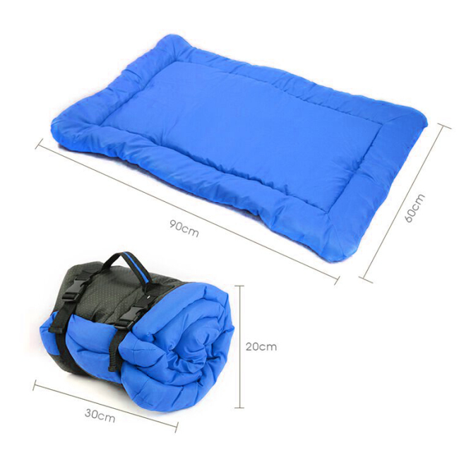 Manufacturer wholesale outdoor waterproof foldable portable carrier dog mat