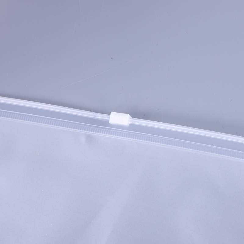 Customizable Clear Frosted PVC/EVA Zipper Lock Bag Underwear Bag Storage Bag For Underwear/Clothing/T Shirts