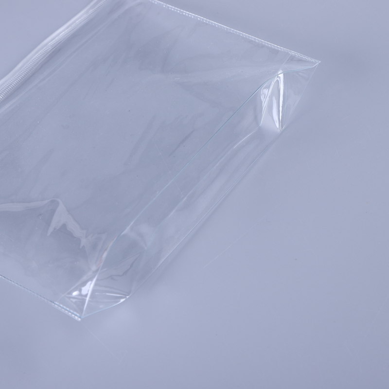 Портативна водонепроникна прозора косметичка з ПВХ, дорожня прозора косметична сумка з ПВХ для миття туалетних приналежностей із спеціальним логотипом