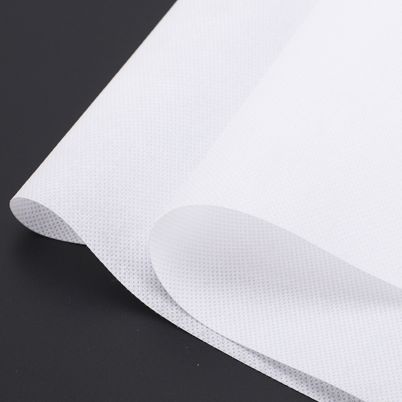 In-stock Disposable Antibacterial Non-woven Fabric Non Woven Fabric 25 GSM For Medical Face Mask