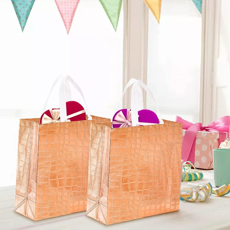 2022 CHENGBAI  wholesale eco friendly reusable portable Non-woven Stylish Gift Bag with custom logo printed