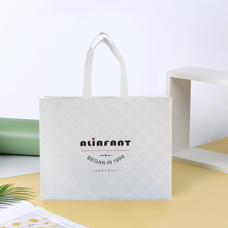 Wholesale Custom Eco Friendly Recycled Laminated RPET Non Woven Material Reusable Shopping Tote Bag