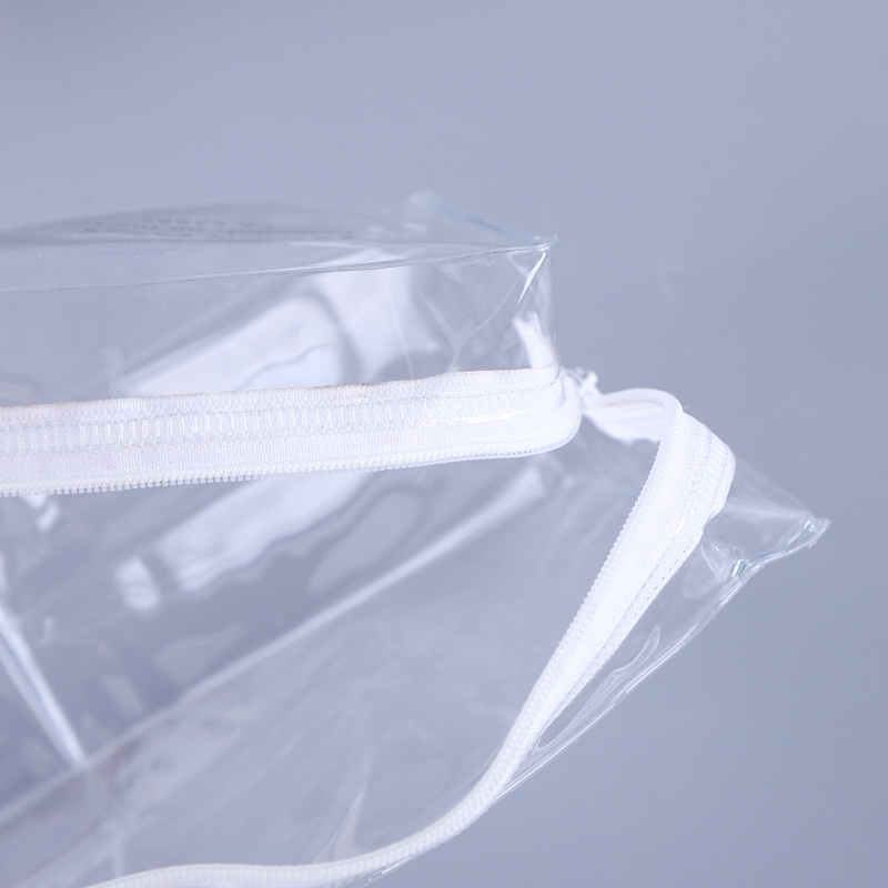 Hot selling fashion PVC waterproof transparent cosmetic bag toiletry storage bag PVC three-dimensional zipper storage bag