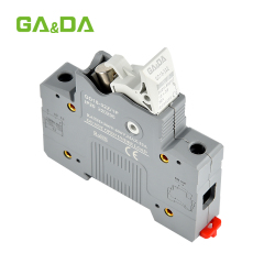 Factory manufactures 32A AC fuse link and base