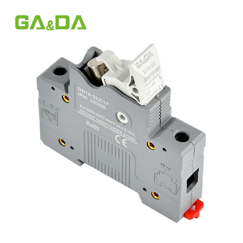 Factory manufactures 32A AC fuse link and base