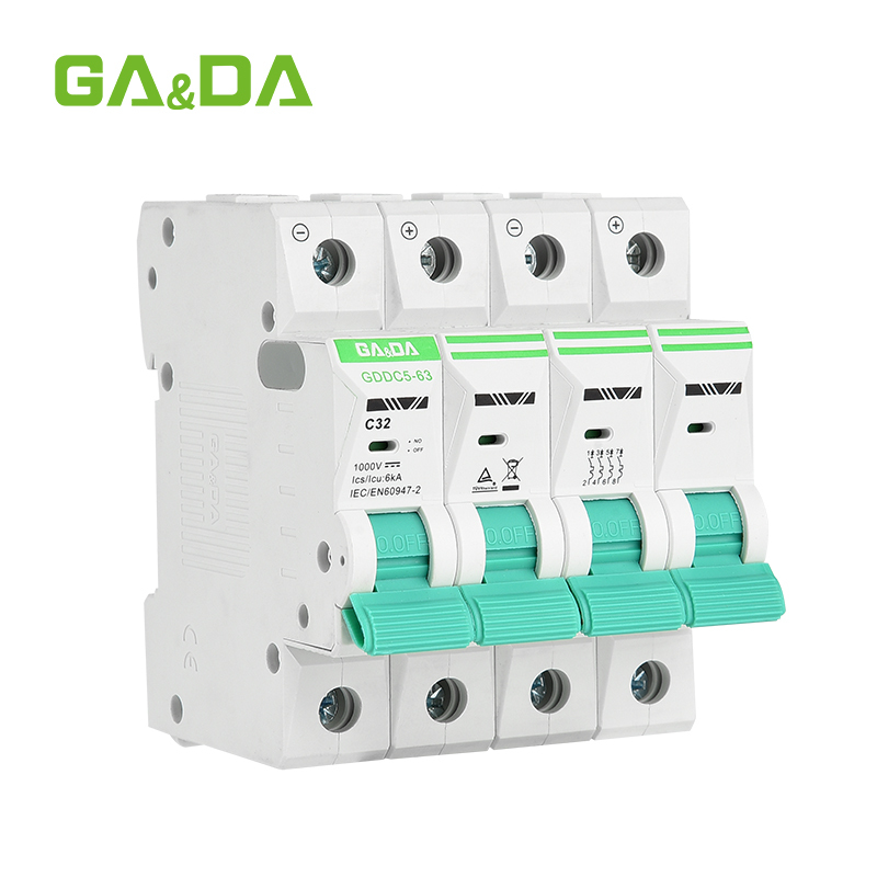 TUV CB IEC 1000V DC 4P MINI Circuit breaker  air circuit breakers DC MCB circuit breaker