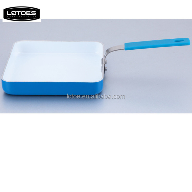 Colorful mini series pans