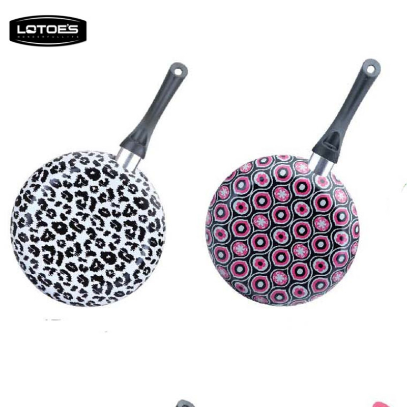 New design painting fry pan with non-stick coating