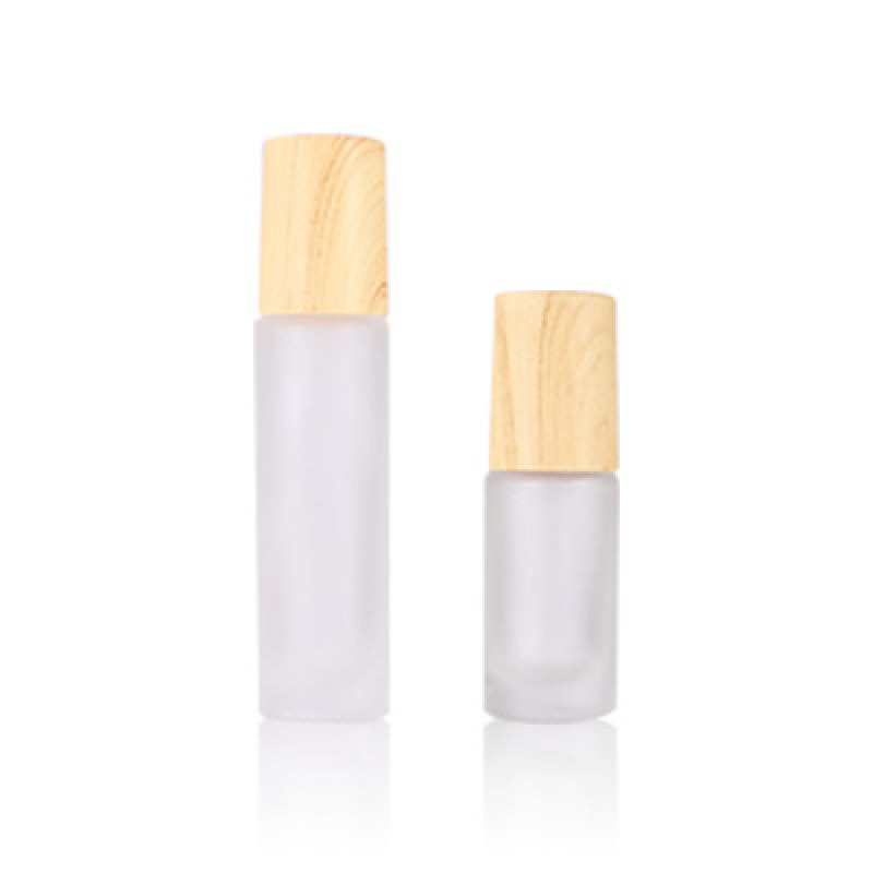 High Quality Essential Oil Bottle Glass Roller Bottles  Frosted Glass Bottle Wood Grain Lid
