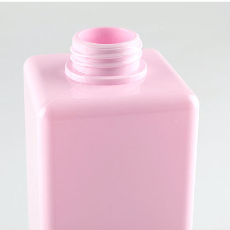 High Capacity Skincare Containers and Packaging PETG pink Cosmetic square Bottles 650ml Plastic Shampoo Bottle