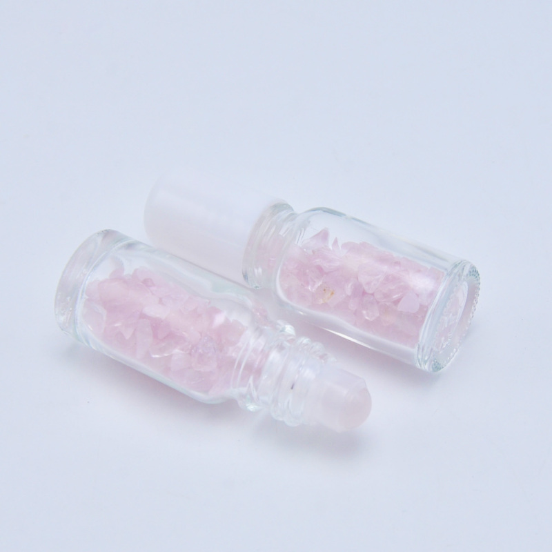 Clear 50ml Essential Oil Roll-on Perfume Bottle Glass Deodorant Vial with Colorful Stones MOQ 100pcs