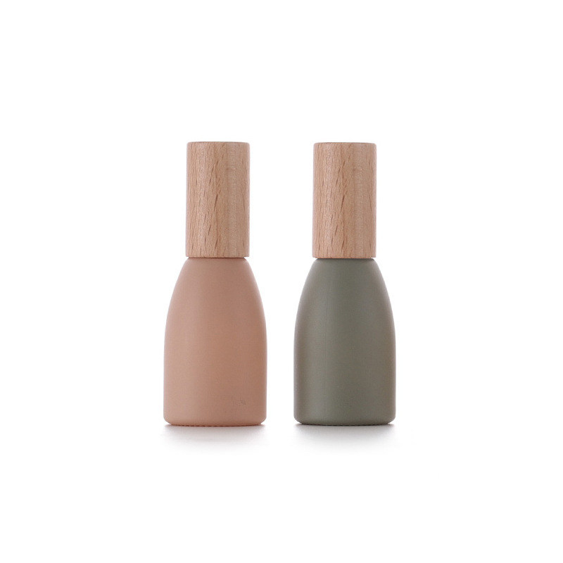 Hot Selling 12ml Empty Roll on Mini Essential Oil Glass Roller Bottle With Wooden Cap