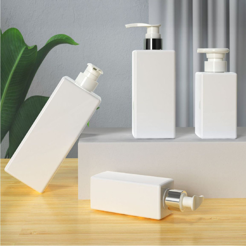 Stock Subpackage 300ml 500ml square Electroplating Skin Care 900ml White Press Body Lotion Bottle