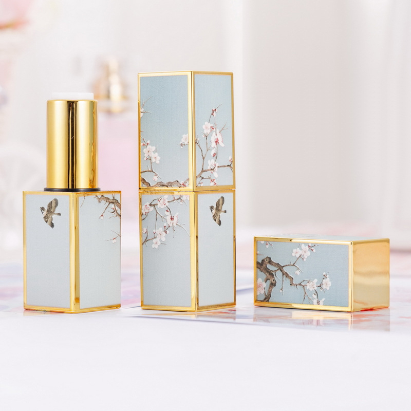 3D Embossed Magnetic Buckle Lipstick Tube 12.1mm Lip Package