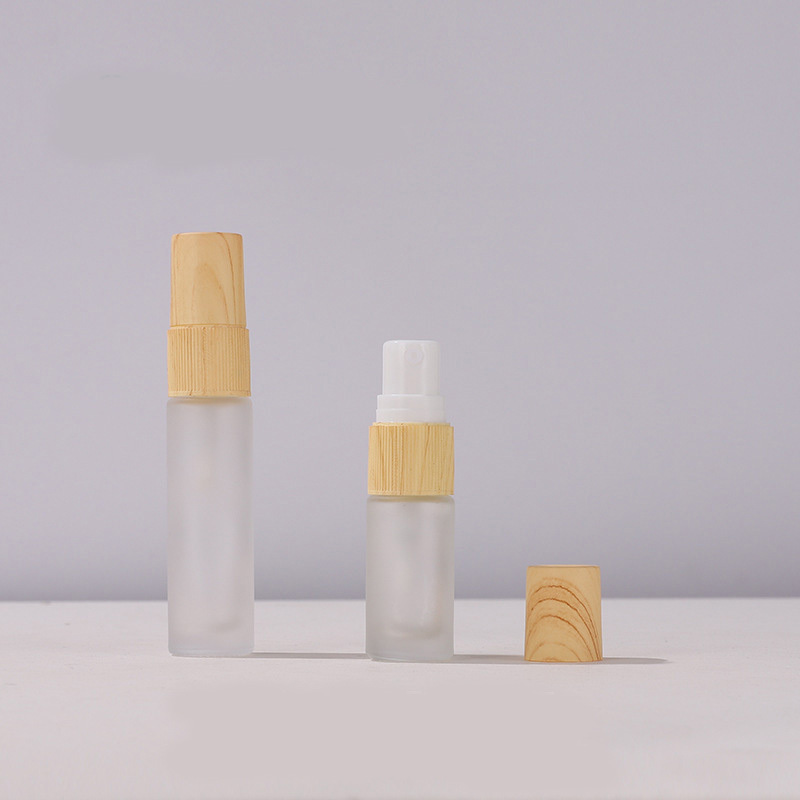 5ml10ml15ml Empty Refillable Perfume Frosted clear Cosmetic Spray Glass Bottle with Wood Grain Cap