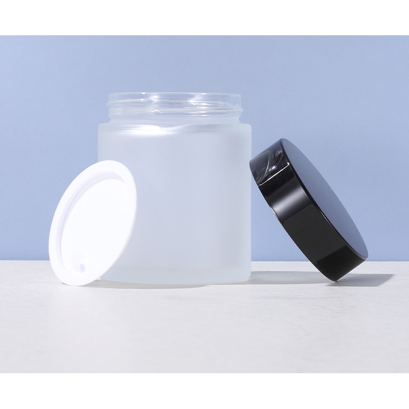 Wholesale 2024 Hot Selling Various Capacity Frosted Thick Glass Jars with Lids for  Cosmetic