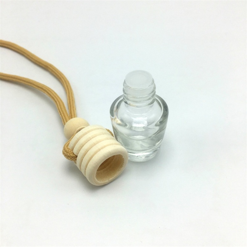 5ml Clear Round Glass Car Perfume Bottle with Wooden Cap and Hanging Rope Crown Cap Sealing MOQ 100pcs
