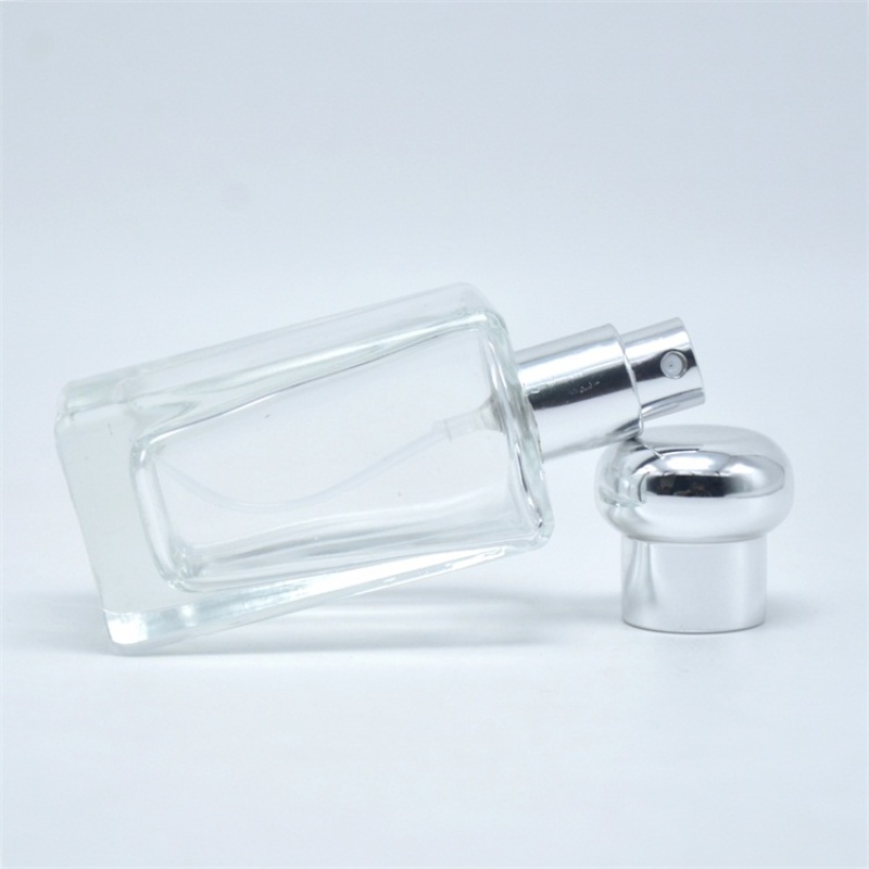 Brand 30ml Glass Bottle with Pump Sprayer Recyclable Perfume Aluminum Spot