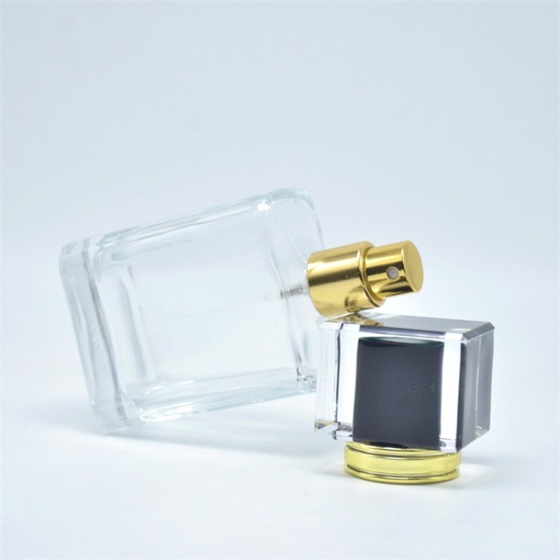 Factory Price Print-Able Square Glass Perfume Bottle Recyclable with Pump Sprayer Packaging
