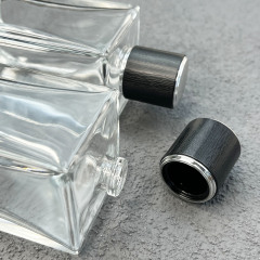 Luxury square Perfume Bottle 100ml Empty Glass Spray Bottle for Perfume