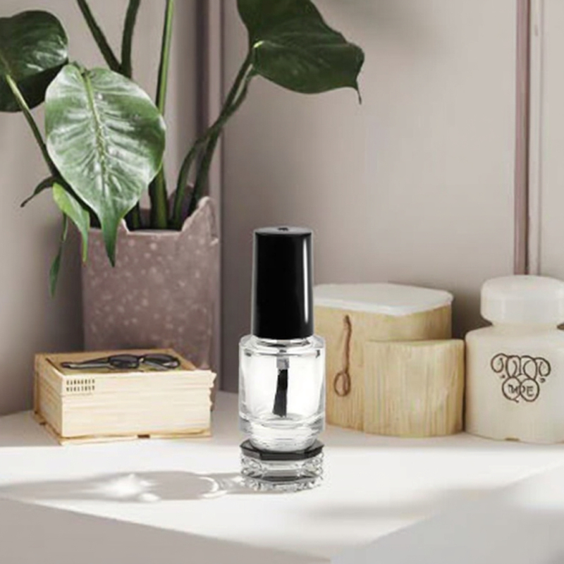 8ml Clear Empty Gel Nail Polish Bottle with Crown Cap New Design Glass Bottle with Brush Seal MOQ 100pcs