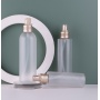 Skincare Packaging Cosmetic Spray Bottle 100ml 150ml Flat Shoulder 200ml Round Shoulder Frosted Plastic Spray Bottle