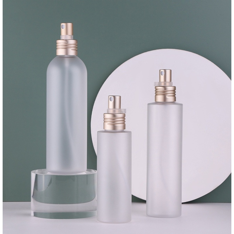 Skincare Packaging Cosmetic Spray Bottle 100ml 150ml Flat Shoulder 200ml Round Shoulder Frosted Plastic Spray Bottle