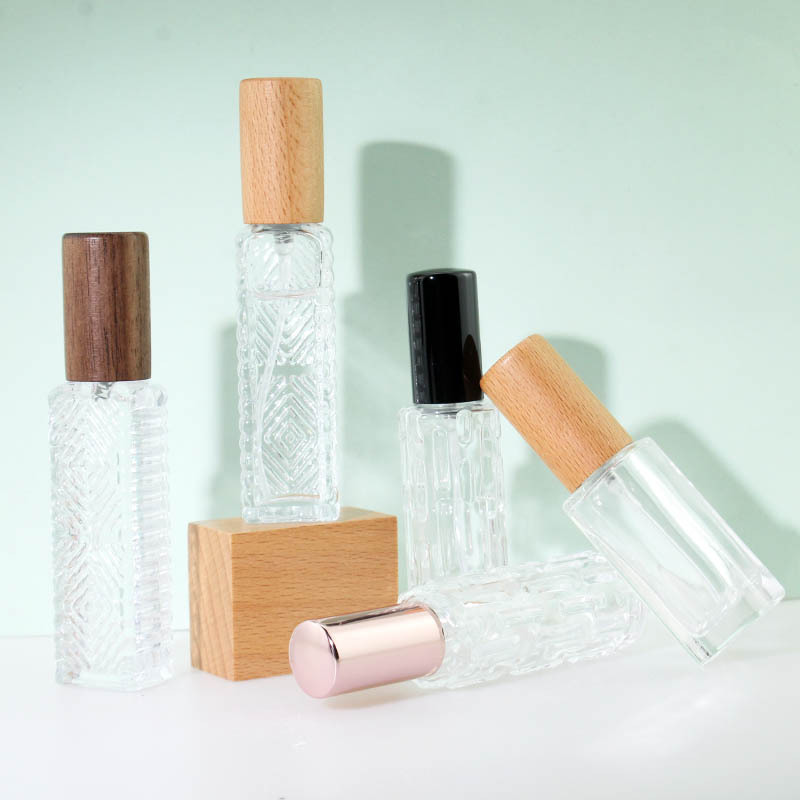 Luxury Custom 10ml Square Perfume Bottles Wood Cap Private Label Screw Seal Sprayers for Designer Brands for Skin Care Serum