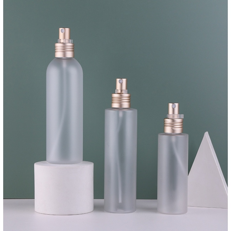 Spray Bottle 100ml 150ml Flat Shoulder 200ml Round Shoulder Frosting Mist Spray Bottle Plastic Spray Bottle With Toner Water